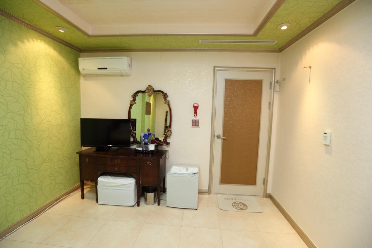 Jumunjin Hotel Каннын Экстерьер фото